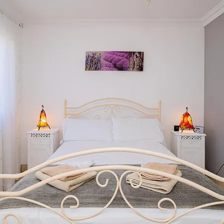 Felderhof 4 Bed Private Pool *